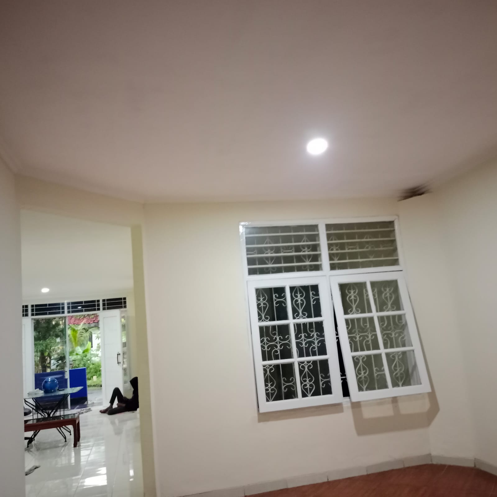 Rumah Dijual Siap Huni Baru Renov di Meadow Green Lippo Cikarang